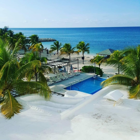 Hello! - Picture 2 of 7